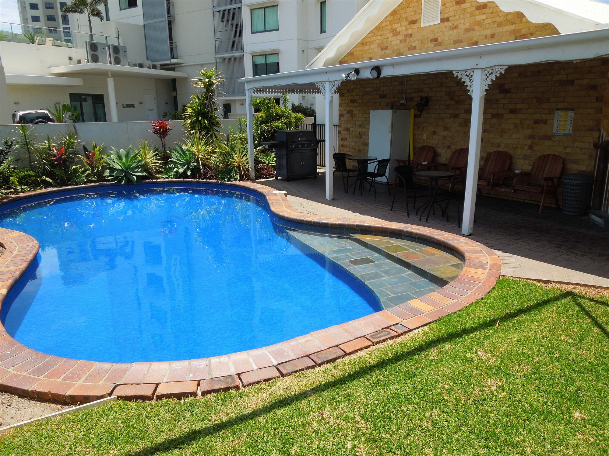 Maroochydore Beach Motel Exterior photo